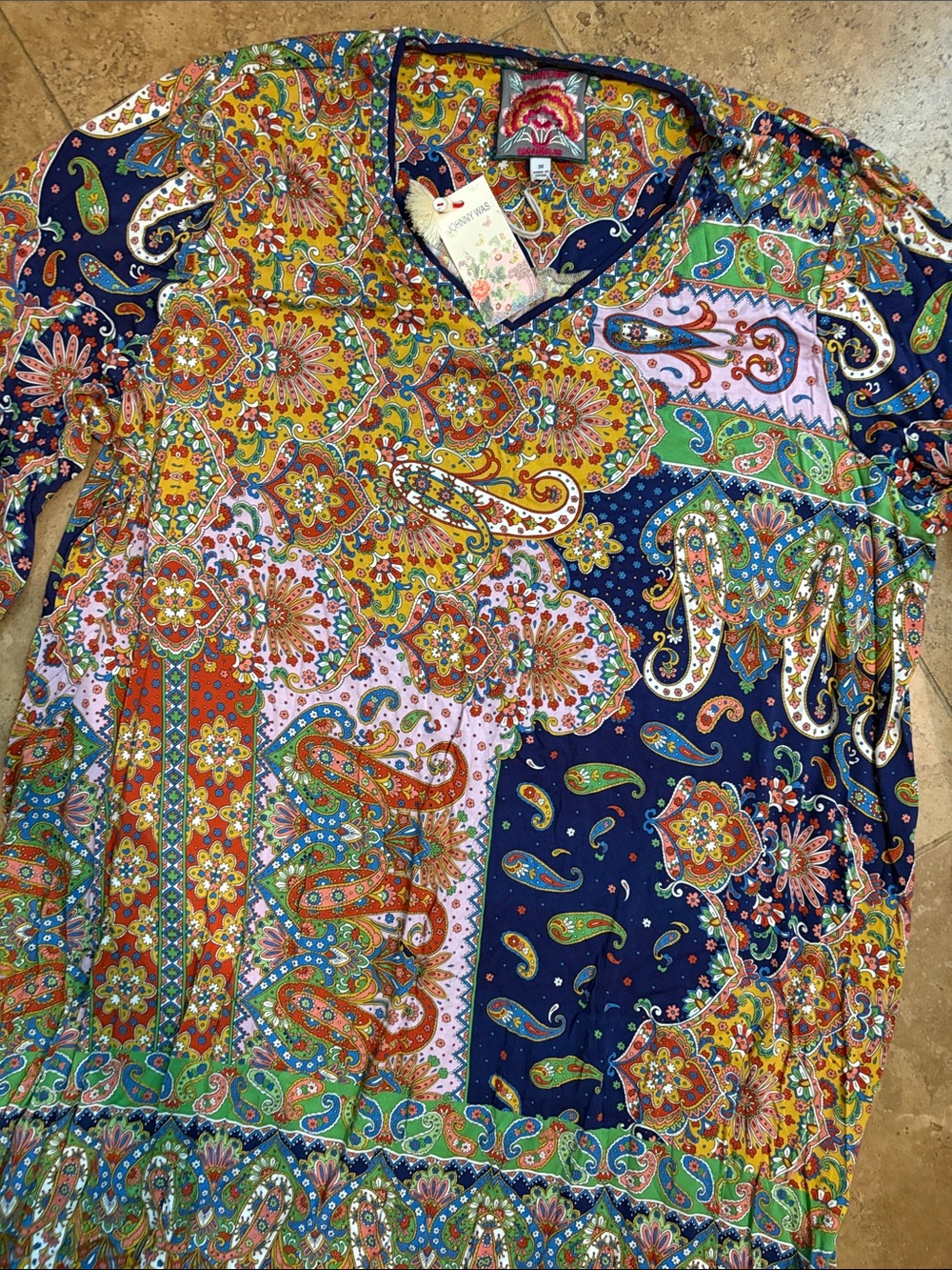 JOHNNY WAS Colorful Paisley Print V-Neck Womenβs Top - Multicolor 3x nwt